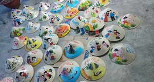 หมวกทรงกรวยลายใบปาล์มทำด้วยมือแบบสวยจากเวียดนาม - Product Image 6