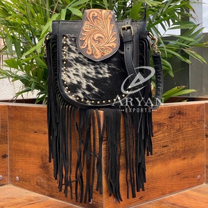 Vente en gros sur mesure OEM 2025 nouveau design sacs à main tendance usinés à la main en cuir de vachette frange épaule sac à bandoulière pour les femmes - Product Image 1