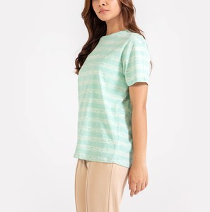 Vente en gros de streetwear féminin décontracté avec impression personnalisée Femme tendance Col ras du cou rayé Manches courtes Coupe ample Couleur unie - Product Image 6