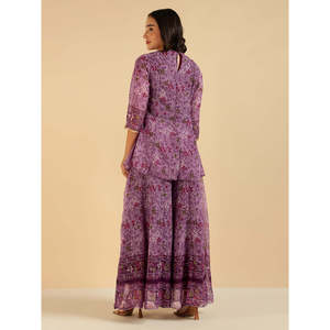 Conjunto de Chiffon Bohemio Chic con Estampado Floral de Lavanda y Borde, Top Peplum y Sharara Fusion, Transpirable, para Mujer, Primavera/Verano, Tres Piezas - Product Image 4