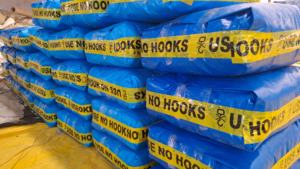 Couverture de résistant à l'eau de feuille de bâche de plastique laminé par HDPE 150gsm pour la couverture de camion et les chantiers de construction style simple - Product Image 5