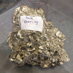 Amas de Pyrite naturelles de qualité supérieure, spécimen de mousse sans Pyrite Druzy pour décoration de la maison, pierre précieuse polie, Style de pierre populaire - Product Image 2