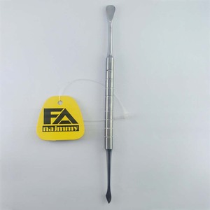 Pousse-cuticules en acier inoxydable double face pour manucure - Product Image 2