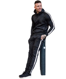 Ensemble de survêtement streetwear haut de gamme à capuche, deux pièces, conçu pour un style de vie moderne, actif et urbain - Product Image 5