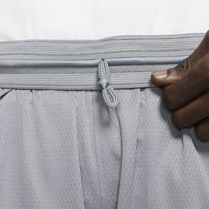 Shorts de basketball de la meilleure qualité au design personnalisé/Shorts de basketball haut de gamme au design nouveau - Product Image 4