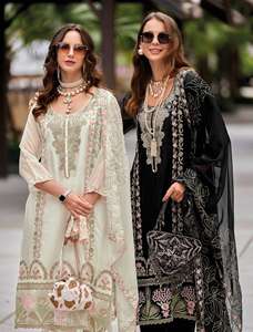 Alta demanda Diseñador Salwar Kameez para mujer Moda hacia adelante y llamativa de fabricante y proveedor indio - Product Image 2