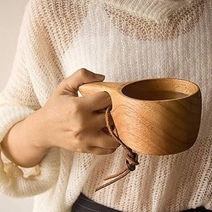 Taza de café de madera ecológica hecha a medida con tallado para tiendas temáticas Nórdicas - Product Image 4