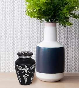 Urnes commémoratives de cendres de souvenir de taille personnalisée en matériau d'aluminium 100% du fabricant indien le plus répertorié - Product Image 6