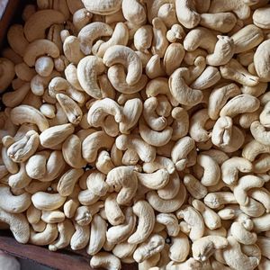 Noix de cajou bio du Vietnam, grillées et décortiquées, certifiées ISO, emballées sous vide, de bonne qualité, vente en gros pour l'exportation, marque Phalco, grade A - Product Image 1