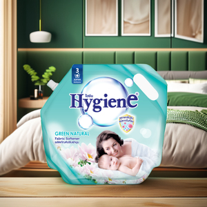 น้ำยาปรับผ้านุ่มธรรมชาติสีเขียว1800มล. ป้องกันกลิ่นเสื้อผ้าเสริมจากประเทศไทย - Product Image 1