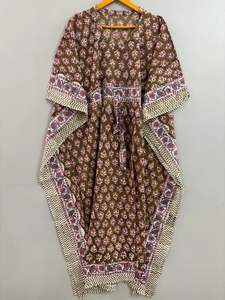 Jaipuri-Robe caftan en coton imprimé fait à la main, longueur au sol, vêtements de nuit de plage, robes décontractées, imprimé de blocs de fleurs naturelles - Product Image 5