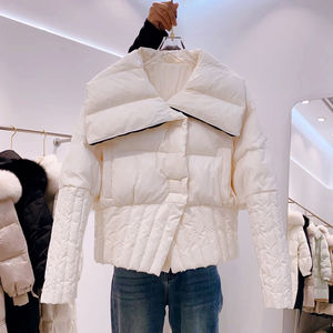 Veste en duvet noire respirante avec logo personnalisé pour femmes, hiver, bouffant à bulles, pour femmes - Product Image 6