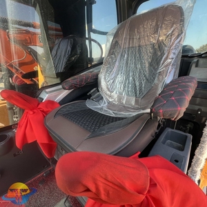 Excavadora de Orugas Hyundai 225LC-9S Original de Segunda Mano en Buen Estado para la Venta - Product Image 3