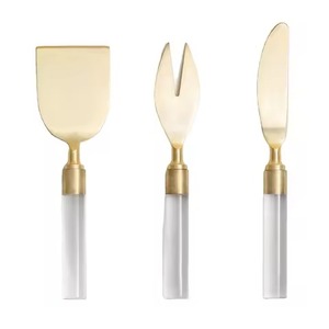 Ensemble à fromage en acier inoxydable avec poignée transparente de type Royal Design, avec couteaux à fromage, lavable au lave-vaisselle et écologique - Product Image 1