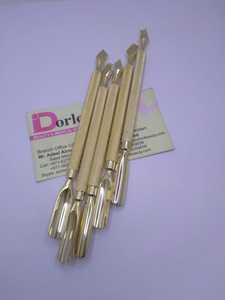 ที่ดันหนังกำพร้าชุบทอง24K เครื่องมือทำเล็บมือดันเล็บที่ดันหนังกำพร้าที่ดันหนังกำพร้าที่ดันหนังที่ดันหนังกำพร้าแบบสองด้านทำจากสเตนเลสสตีล - Product Image 3