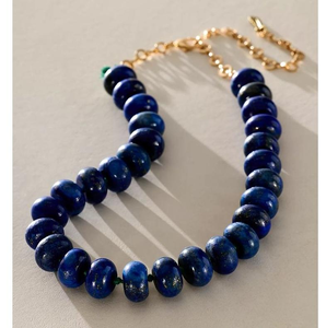 สร้อยคอเรซินที่เป็นก้อนพร้อมลูกปัดทำด้วยมือเครื่องประดับอันโดดเด่น - Product Image 1