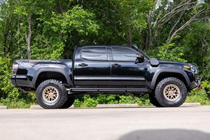 Voiture d'occasion fiable Toyota Tacoma TRD Pro Double Cab 4x4 2021 - Product Image 6
