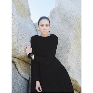 Robe à manches longues, service ODM, robe longue élégante DANNY DRAPED, vente en gros pour femmes, 95% acétate, 5% élasthanne, robes en provenance du Vietnam - Product Image 1