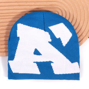Gorro de Punto Jacquard con Logotipo Personalizado, Patrones de Letras Gruesas, Estilo Holgado, 100% Acrílico, Ropa Urbana, Estilo Y2K, Gorros de Invierno MIDEN INT - Product Image 6