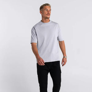 T-shirts décontractés amples à manches courtes pour hommes, couleur unie, col rond, en coton, pour le sport et la gym, avec logo personnalisé, vente chaude - Product Image 2
