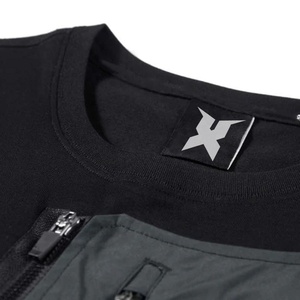 OEM Cyberpunk Techwear T-shirt noir Design futuriste, poches fonctionnelles, tissu high-tech - Product Image 4