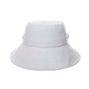 หมวกบักเก็ตผ้าฝ้ายเนื้อนุ่มแบบ OEM พร้อมสายผูกเอี๊ยม หมวกบักเก็ตสีพื้นสำหรับผู้หญิง - Product Image 3
