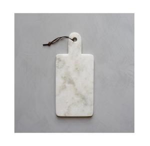 Tabla de cortar de madera reversible que ofrece dos superficies para un uso versátil para cortar verduras, frutas o carnes - Product Image 3