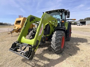 Tractor Usado CLAAS ARION 630 de 140HP, 4WD, Alta Productividad, Precio de Fábrica al por Mayor, la Mejor Calidad en Venta - Product Image 2