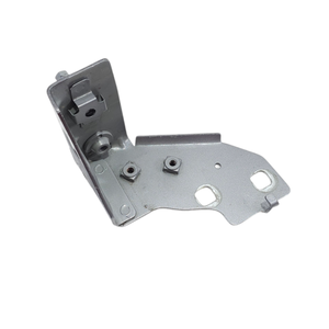 Supporto Parafango Anteriore Destro RENAULT Captur Serie 641819714R K9K Diesel 1500 (13>19) - Product Image 2