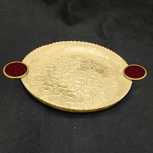 Plateau de service design en aluminium avec poignée Plateau de mariage moderne Plateau de service de table fait main d'excellente qualité - Product Image 5