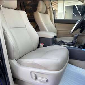 2022 pour Toyota Land Cruiser Prado SUV Hybride Luxe Automatique Moteur Turbo Options Intérieur Clair/Foncé Pneus R17/R18 - Product Image 6