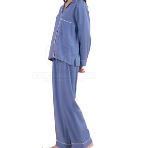 Nouvelles robes de nuit confortables, produits tendance, vêtements de nuit légers en soie pour femmes. - Product Image 3
