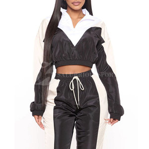 Chaqueta Deportiva Impermeable de Poliéster/Nailon para Mujer, con Capucha, Estampada, Ligera, para Correr, de Invierno, Corte Regular - Product Image 3