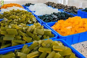 สบู่มอสทะเลไอริชแบบทำด้วยมือสบู่ก้อนมอสทะเลยอดนิยมสำหรับผู้หญิงสบู่เนยเชียจากเวียดนาม - Product Image 2