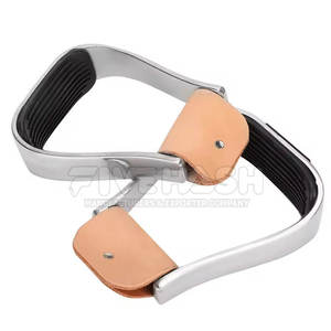 Estribos Ligeros de Aluminio para Caballo con Almohadilla Antideslizante, Estribos para Caballo al por Mayor, MOQ Bajo - Product Image 2