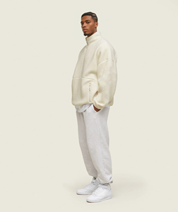 Veste en sherpa à demi-zip pour homme sur mesure en molleton de coton avec col montant respirant Veste d'hiver matelassée - Product Image 4