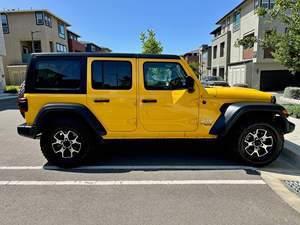 JEEP WRANGLER UNLIMITED SPORT 4X4 2018 D'OCCASION CÔTÉ GAUCHE/CÔTÉ DROIT - Product Image 2
