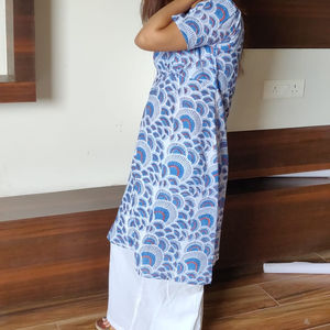 Kurti in Girl-ropa informal de algodón puro para chicas, ropa a la moda con estampado a mano, Algodón puro, largo y bonito - Product Image 6