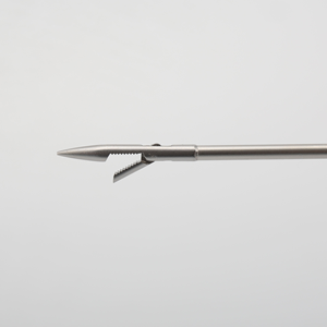 การผ่าตัดไส้เลื่อนบริเวณช่องท้อง2.4มม. คีมปิดพังผืดสำหรับทารกเย็บแผลไส้เลื่อน - Product Image 5