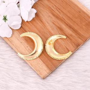 Handmade Designer Women Brass Gold Plated Stud Earring High Quality Brass Gold Plated Plain Stud Earrings Wholesale Manufacturer - Product Image 4