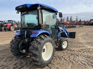 Tractor Agrícola Usado Farmtrac BOOMER 54D 4WD de 54HP, Año 2015 - Product Image 3