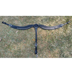 Collar de pecho de caballo de cuero de vaca de diseño personalizado tachuela de sillín occidental de temporada Premium con diseños de tendencia superior ajustables - Product Image 4