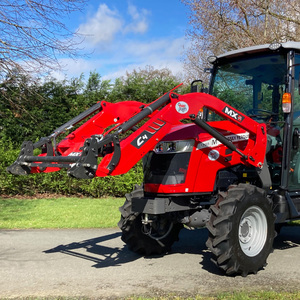 Tracteurs d'occasion Massey Ferguson GC 1725 1755M 55HP 4x4 pour usage agricole, pompe incluse, à vendre - Product Image 5