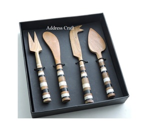 Ensemble de fromage de style unique ensemble de fromage à poignée décorative vaisselle vaisselle ensemble de couverts couverts en bois épandeur de beurre trancheuse - Product Image 1