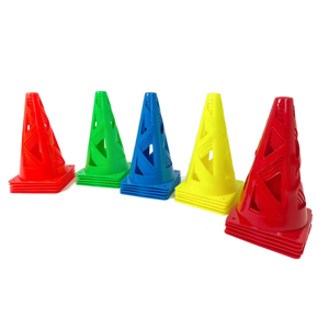 Conos de agilidad de entrenamiento de plástico de excelente calidad Conos de marcador a prueba de viento de colores mezclados - Product Image 2