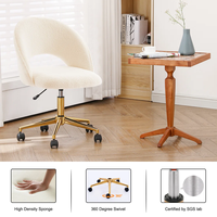 Chaise de courtoisie moderne pivotante en tissu Teddy à hauteur réglable avec dossier incurvé et base en métal doré et roulettes pour le maquillage de la chambre à coucher