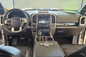 2017 F-o-r-s-d S-h-x-e-l-b-y F-150 S-u-p-e-r-C-r-e-e-w 4x4 RHD LHD d'occasion - Product Image 4