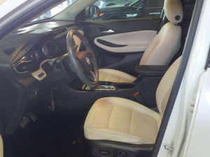 ปี 2022 สภาพดีเยี่ยม ไมล์น้อย เกียร์ออโต้ เบาะหนัง ไม่เคยเกิดอุบัติเหตุ พร้อมส่ง - Product Image 2