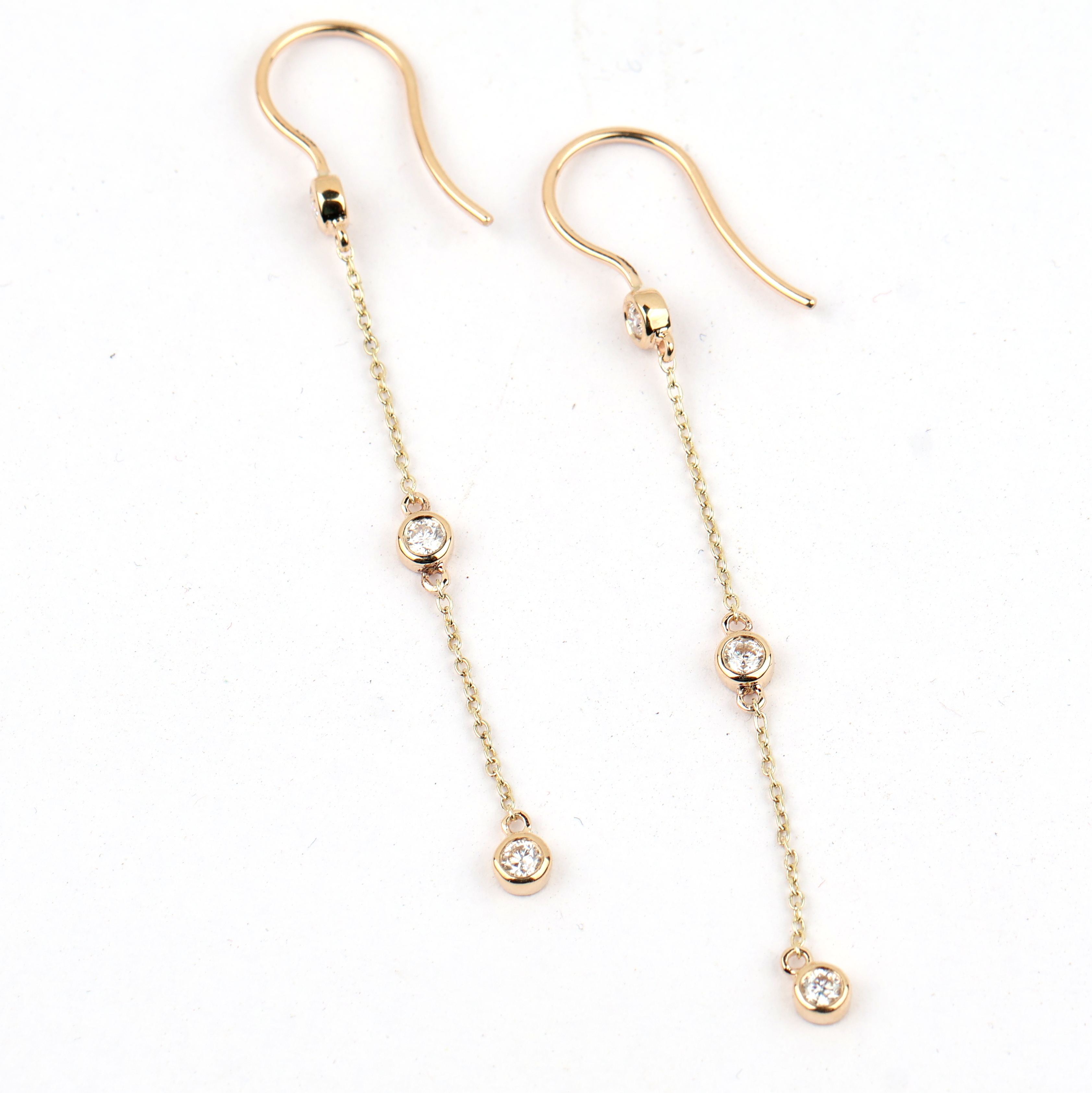 สีเหลืองทอง