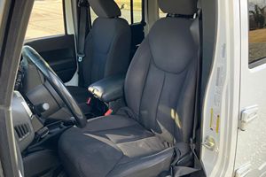 JEEP WRANGLER UNLIMITED SPORT 4X4 2013 D'OCCASION (LHD/RHD) - Product Image 2